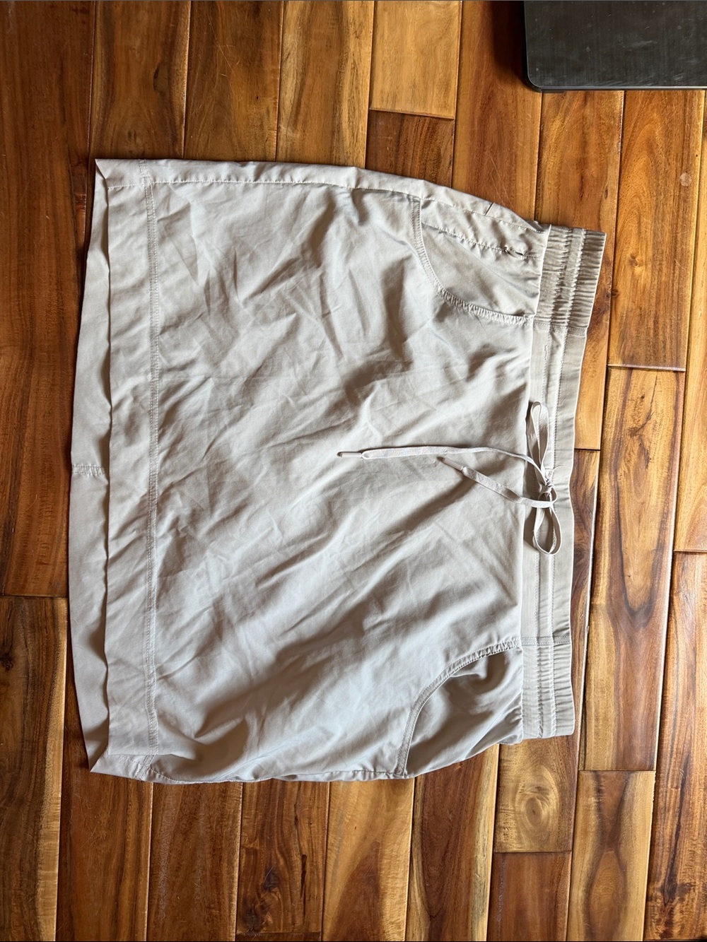 Women's Light Beige Drawstring Skort with Elastic Waist